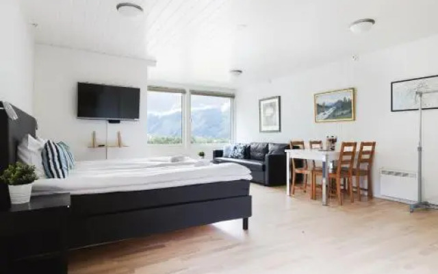 Trolltunga Guesthouse