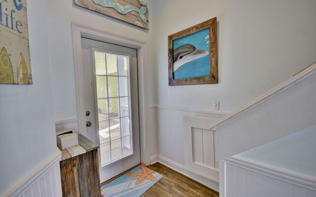 Sun of a Beach - 1977710