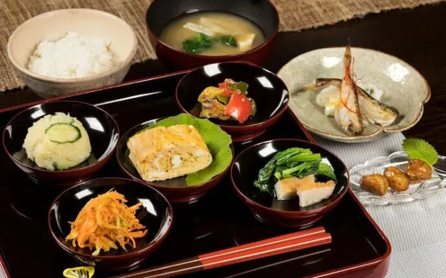 BB Inn Olympic Village