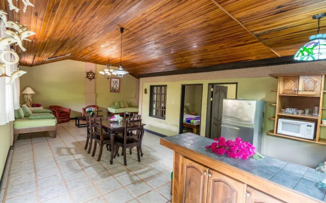 Kayak Lodge