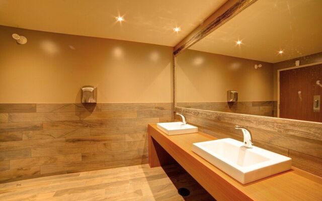 Complexe DIX80 Hôtellerie et Restaurant