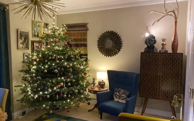 4 Bedroom Victorian Townhouse With Sea Views