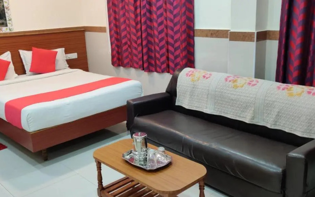 OYO 23687 Kumaran Millennium Residency