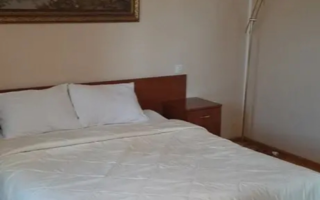 Stara Vezha Hotel