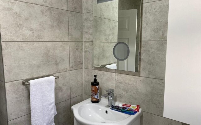 Washington's Hidden Gem Amethyst 3 Bedroom House s