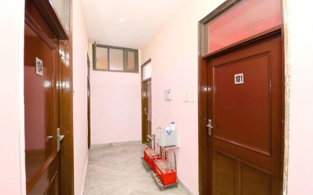 City Inn Guest House by OYO Rooms