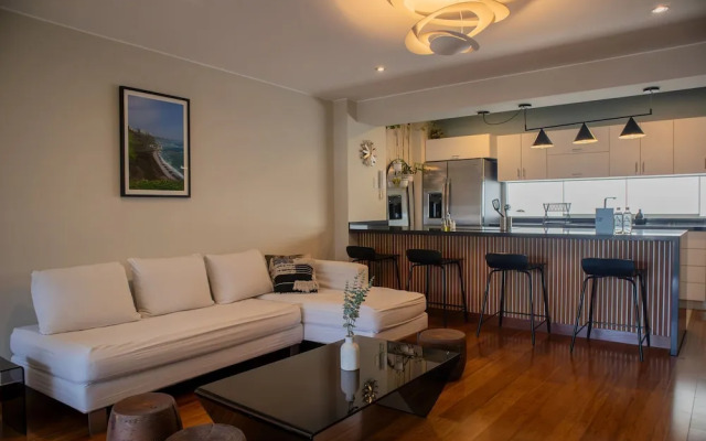 w Atonishing 1BR With Terrace in Barranco