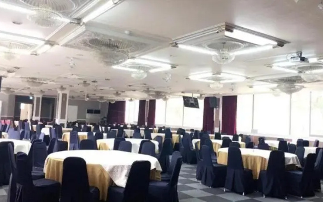 Lake Hills Hotel Songnisan