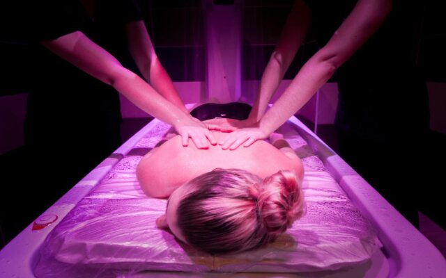 Zenitude Hotel la Valadiere, Ascend Hotel Collection