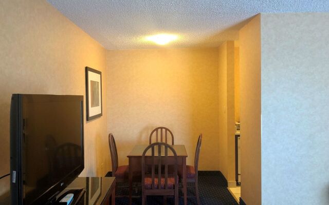 Best Western Plus Suites Downtown