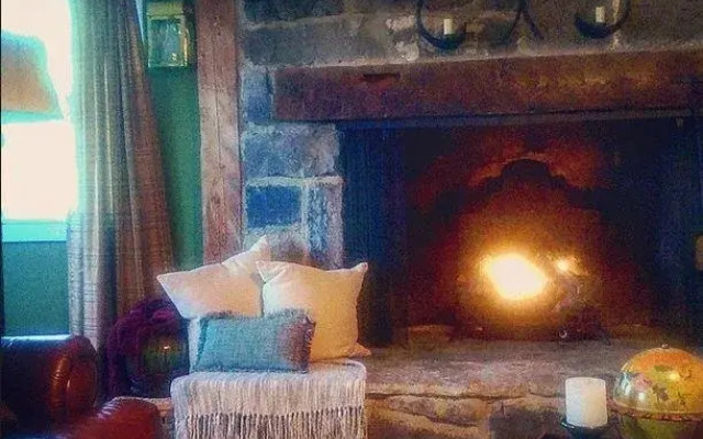 Russell Young Bed and Breakfast