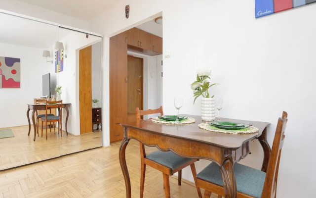 Apartment With Balcony by Renters