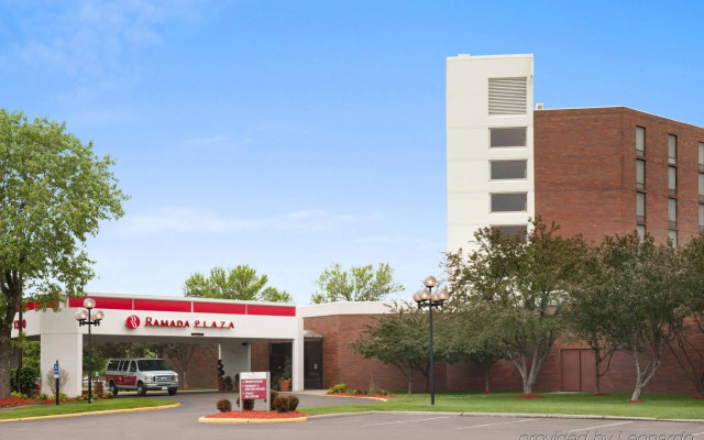 Delta Hotels by Marriott Minneapolis Northeast