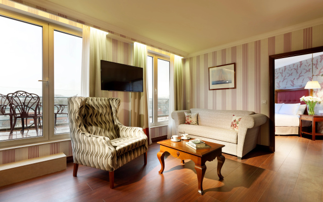 Eurostars Montgomery
