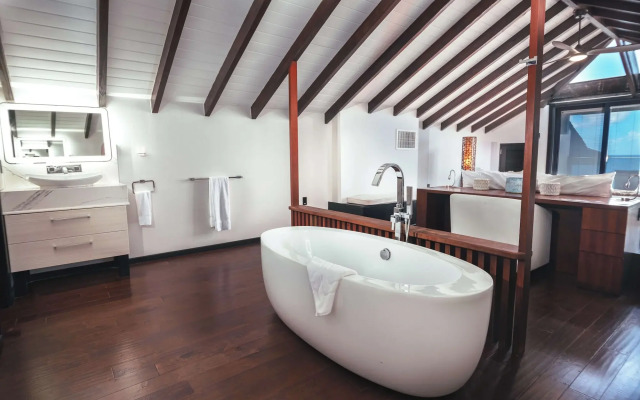 Tamarind Hills Resort & Villas