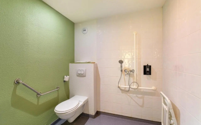 B&B HOTEL Cannes Mouans Sartoux