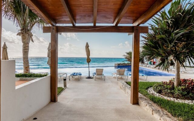 Ocean Front | Sea View