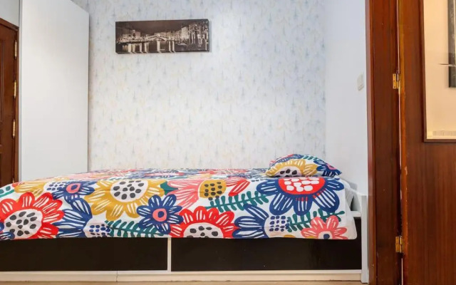 Renovated Feb22 Clerigos Cozy Balcony with self check in