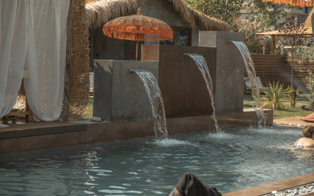 Riva del Sol Beach Resort