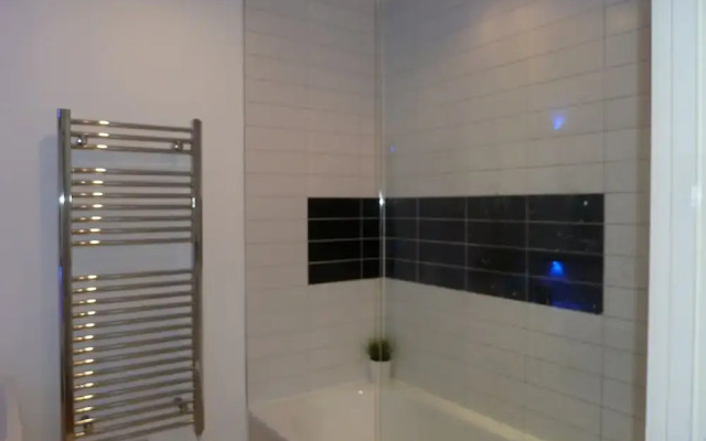 Approved Serviced Apartments Skyline C