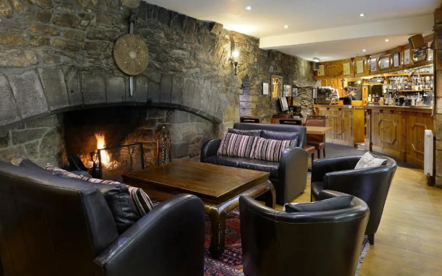 Dornoch Castle Hotel