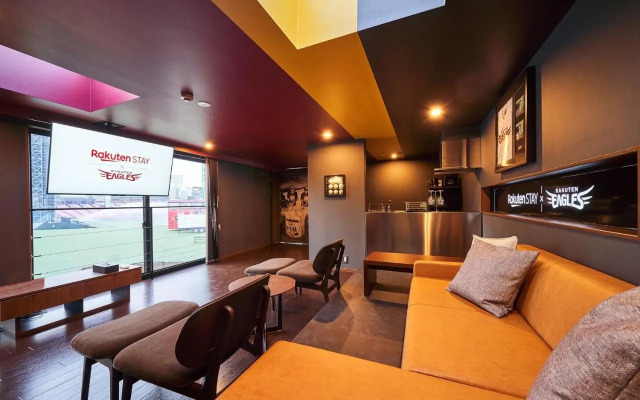 Rakuten STAY x EAGLES 202 with Roof balcony