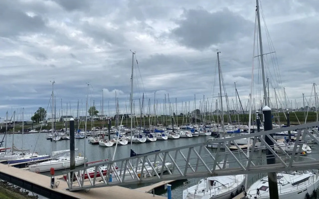 Apartment in Nieuwpoort With Central Location