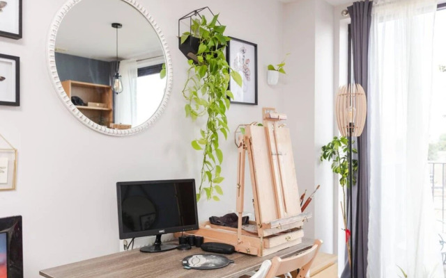 Serene 1 Bedroom Flat in Clapton With Balcony