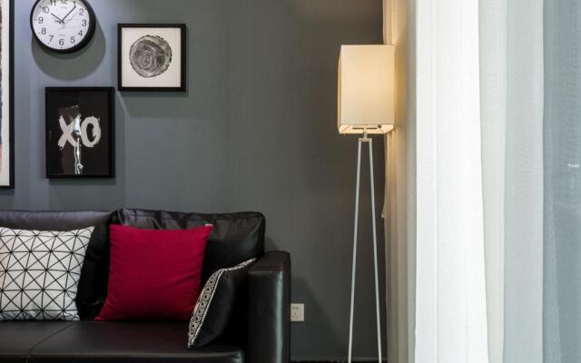 Wuhan Jianghan·Hankou Railway Station· Locals Apartment 00120600