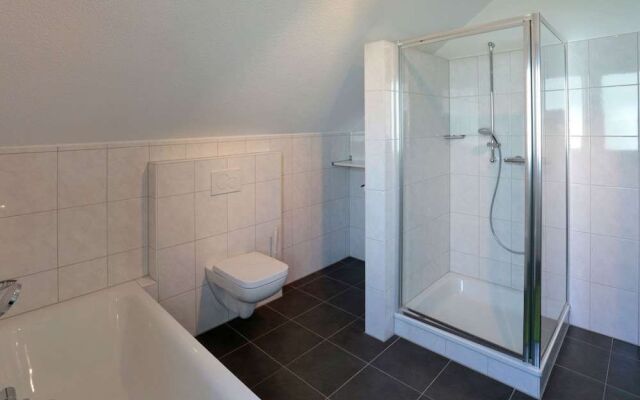 Serene Villa in Kstelberg near Lake & Watersports