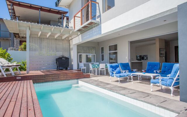 Greenways Beach House