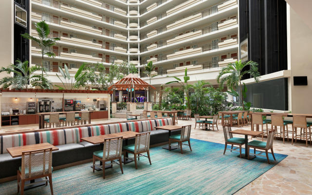 Embassy Suites by Hilton San Juan Hotel & Casino