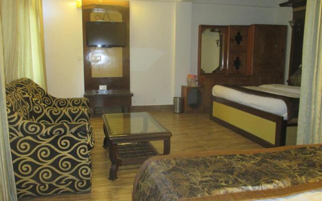 Hotel Luxmount