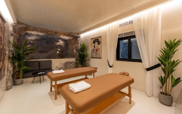Ftelia Black Villas