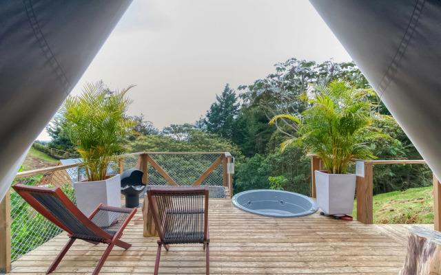 TEVA Glamping & Retreat