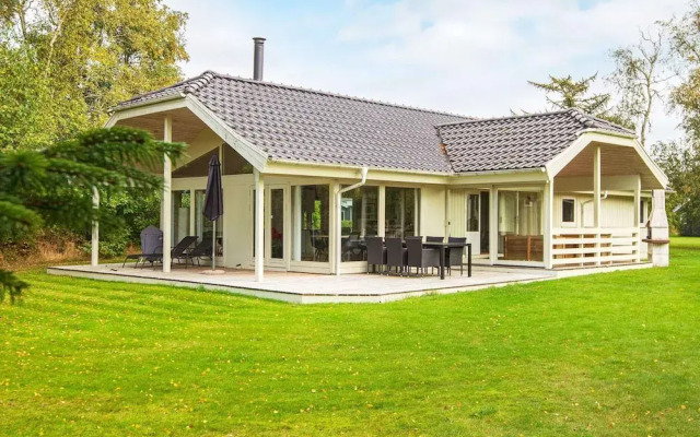 Scenic Holiday Home in BÃ¸rkop near Sea