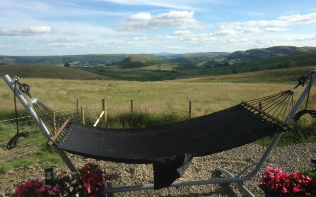 Upper Gilwern Quarry Hut