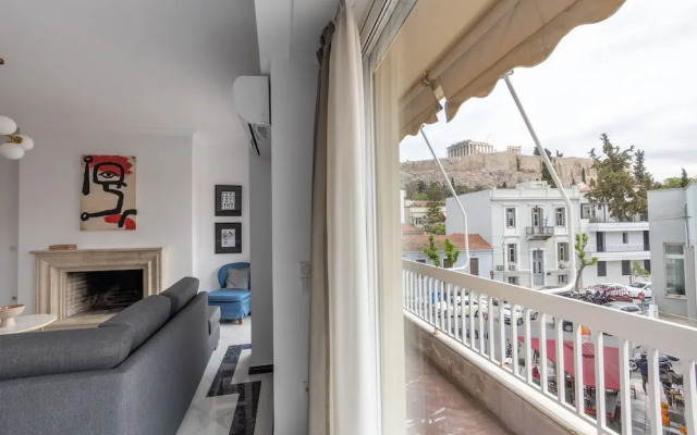 Massive 2-apartment Combo Unbeatable Acropolis Views Sleeps 9
