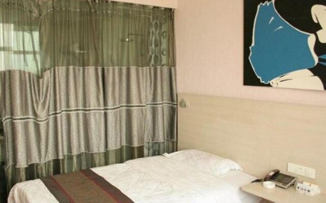 Super 8 Hotel Yinchuan QiRong Qing He Bei Jie