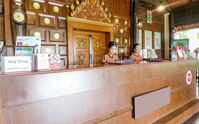 NIDA Rooms Saket Valley 200 Station