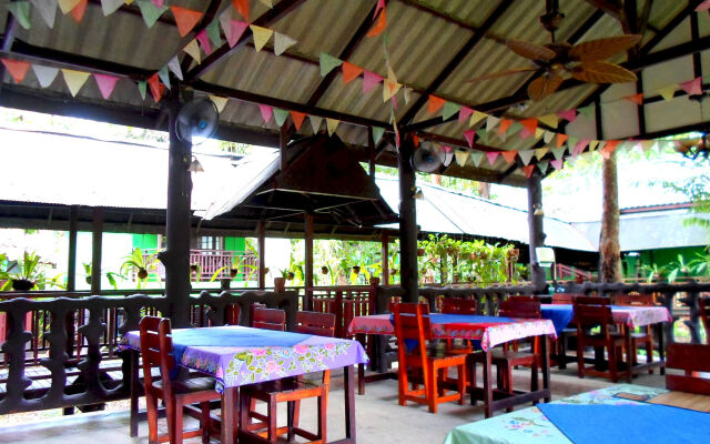 Khao Sok River Lodge Hotel