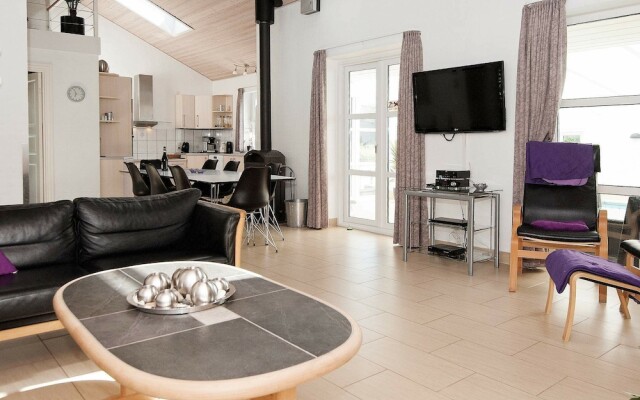 12 Person Holiday Home in Ega-by Traum