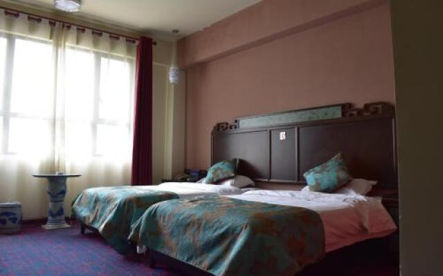 Yangshuo Xiangshan international hotel