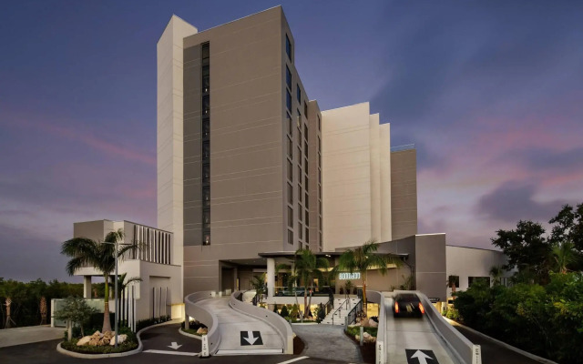 The Current Hotel, Autograph Collection