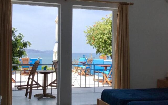 Kanakis Blue Beach Apartments