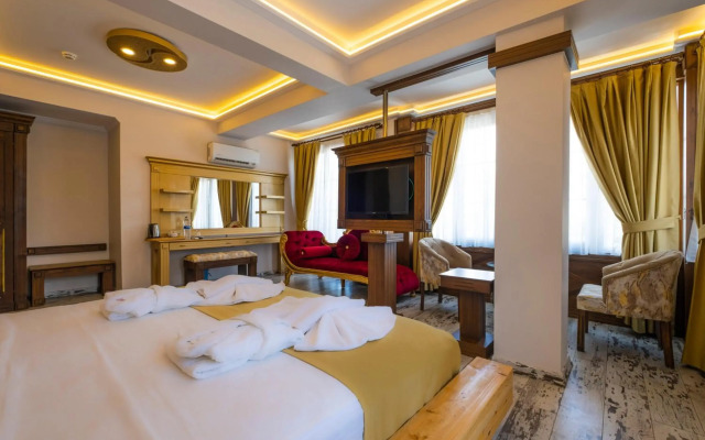 Reis Royal Hotel