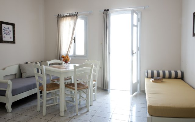 Adrakos Apartments - Adults Only