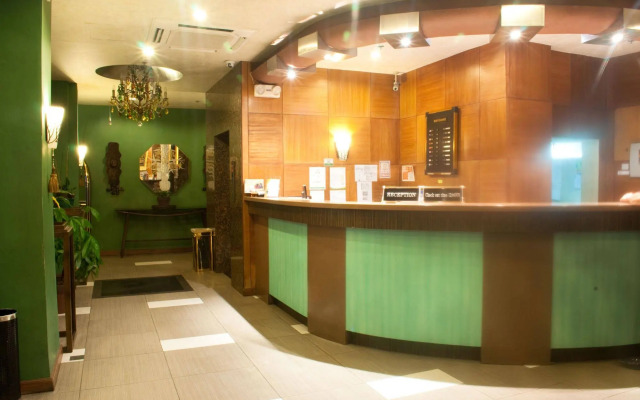 Pearl Lane Hotel