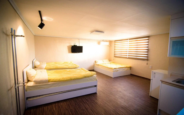 YaKorea Hostel Hongdae
