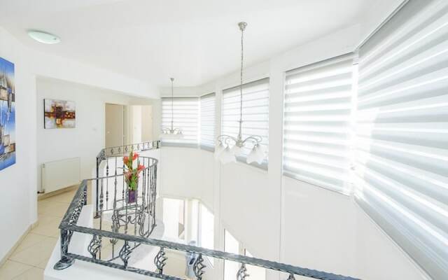 Oceanview Villa 113